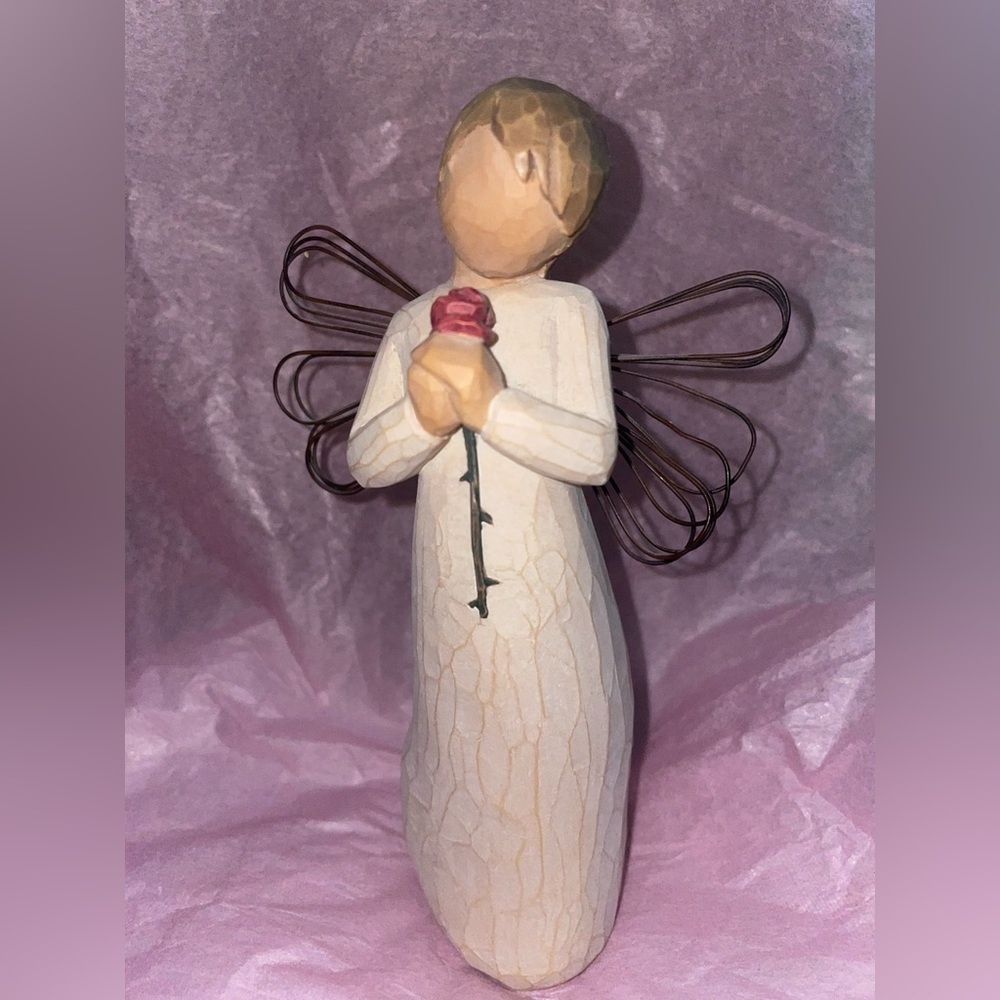 WILLOW TREE - LOVING ANGEL - design Artist Susan LORDI.